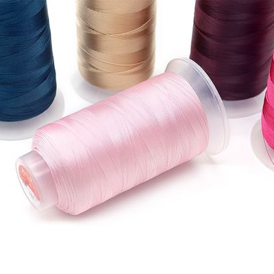115G 重量 耐久性のあるポリエステル縫製糸 革工芸 0.15-0.32mm 直径