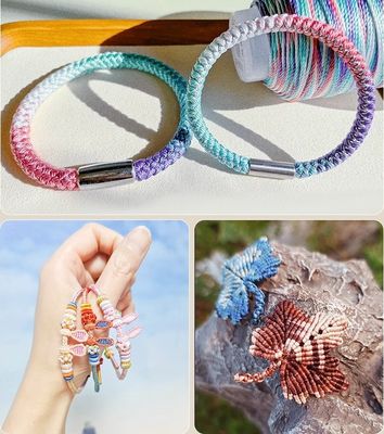 12g 18PLY 40色 供給 100%ポリエステル 多色縫製糸 ポリエステル 帯毛