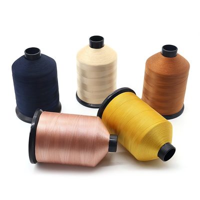 パターン 染色されたTex35Tex45Tex70 高強度 多色結合ナイロン糸 ソファ用