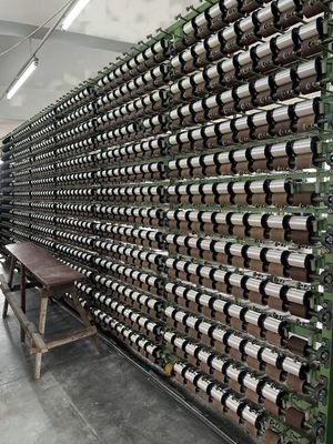100% ポリエステル 金属刺身糸 パターン 染め銀縫い糸 縫い