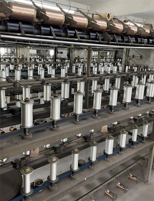 染色したポリエステル編み機 糸 手作り用金属糸